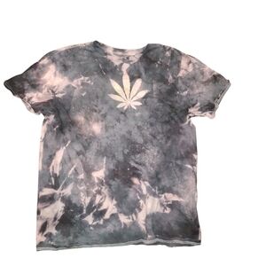 Bleach Dyed Pot Leaf Gildan T-shirt Size L Black Purple Color New